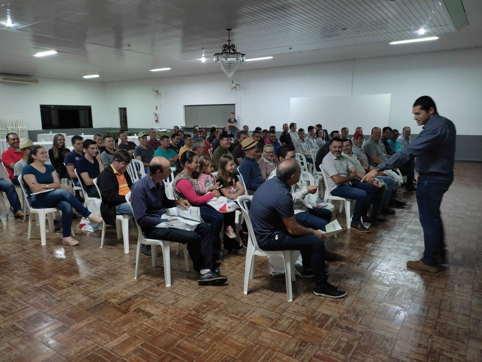 Palestra Técnica sobre o Controle de Ervas Daninhas