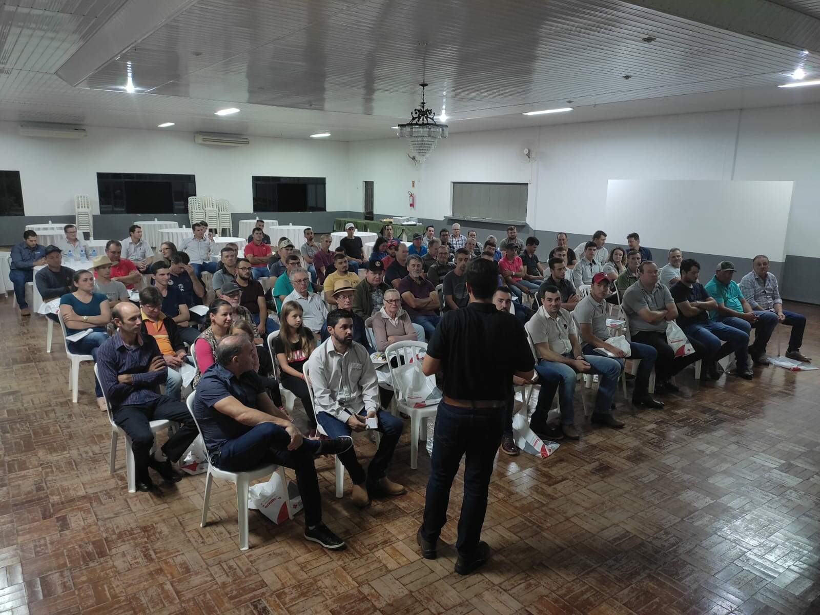 Palestra Técnica sobre o Controle de Ervas Daninhas